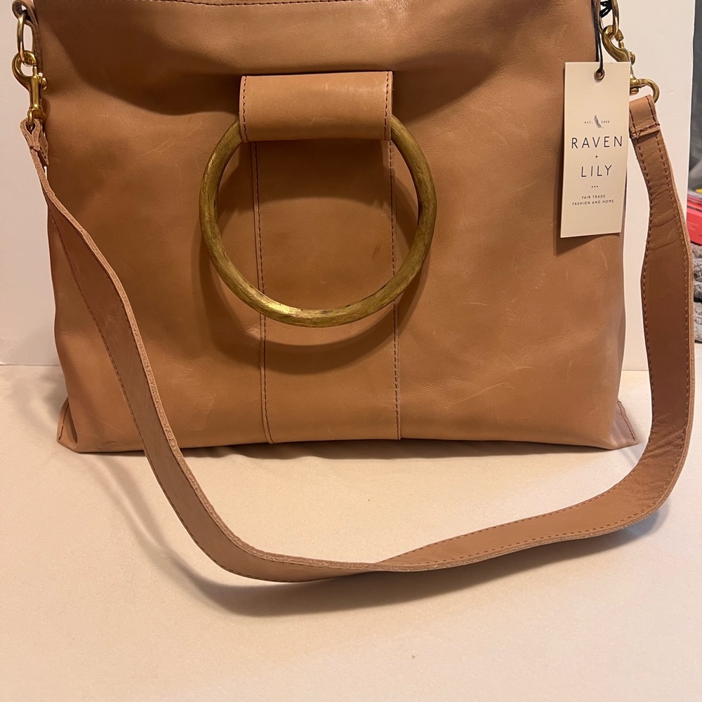 Raven + Lily Tan Shoulder Bag with Gold Ring Handles